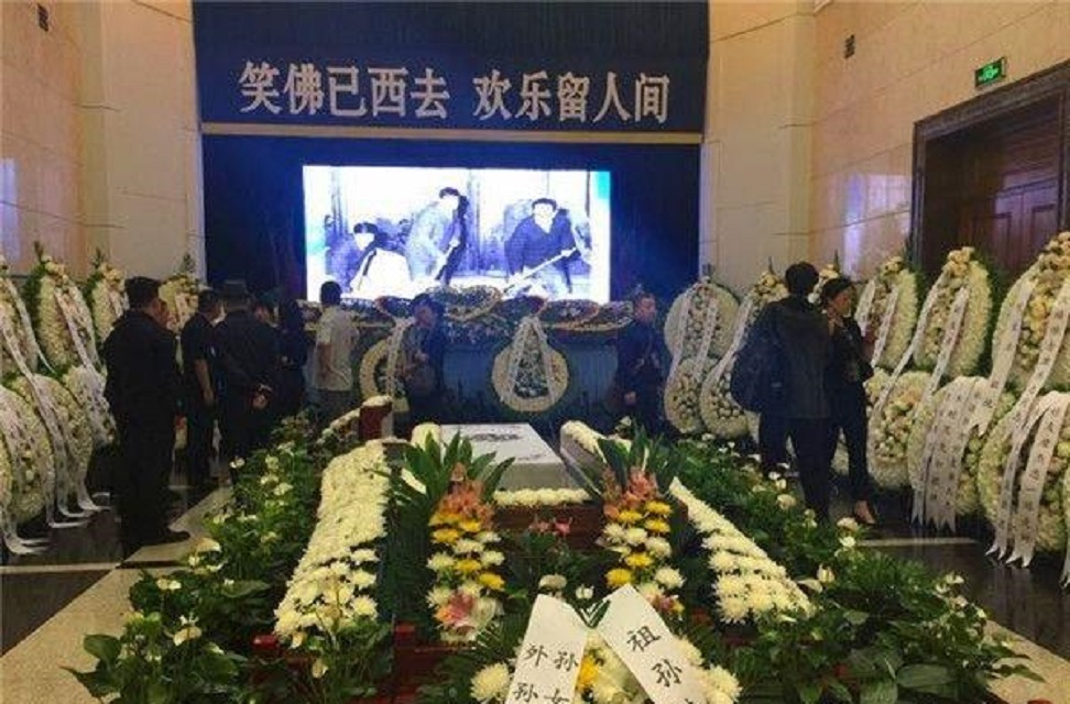 北大才女张培祥:24岁芳年早逝,葬礼在八宝山举行,撒贝宁致悼词
