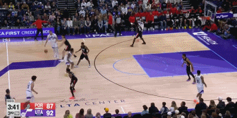 杨瀚森防守问题分析_杨瀚森快攻没接住吃帽 更多还是对抗和力量不足的问题 还需提升_杨瀚森季前赛表现