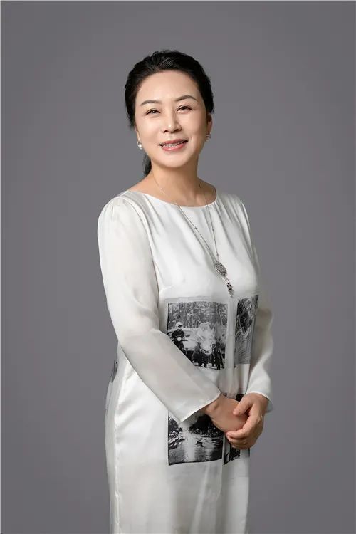 「点赞」她们,获得了上海市三八红旗手标兵及标兵提名奖!