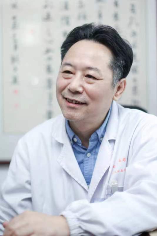 中医名家毛以林:14岁学习中医,被誉为疑难杂症"克星"