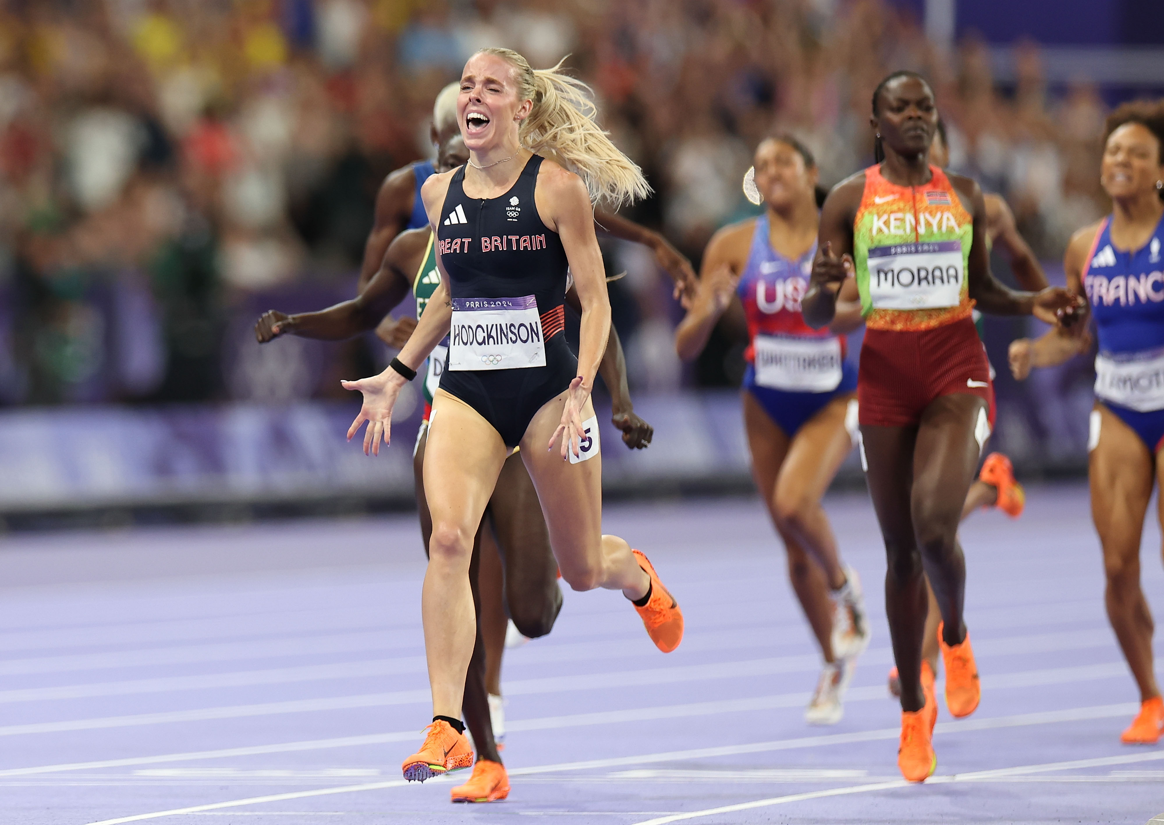 巴黎奥运会丨田径——女子800米赛况(3)