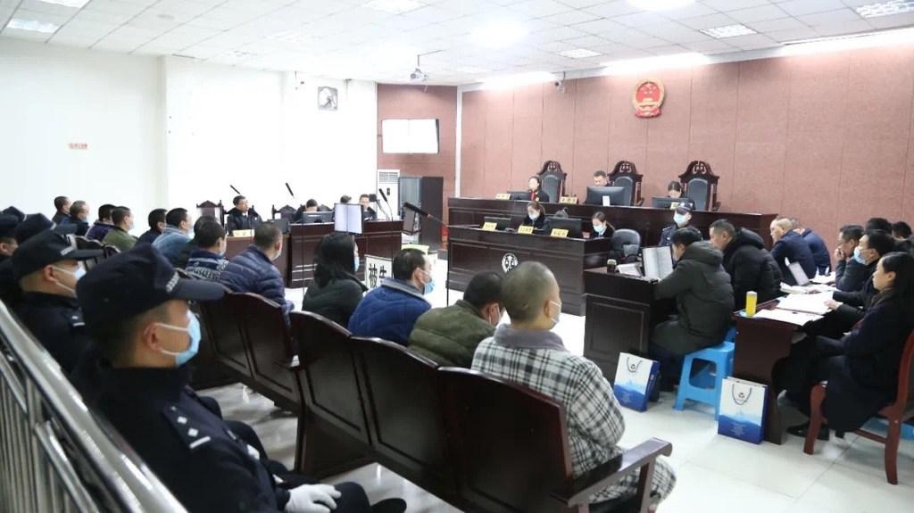 最高判20年!泸州纳溪15人"套路贷"黑社会性质组织案判了