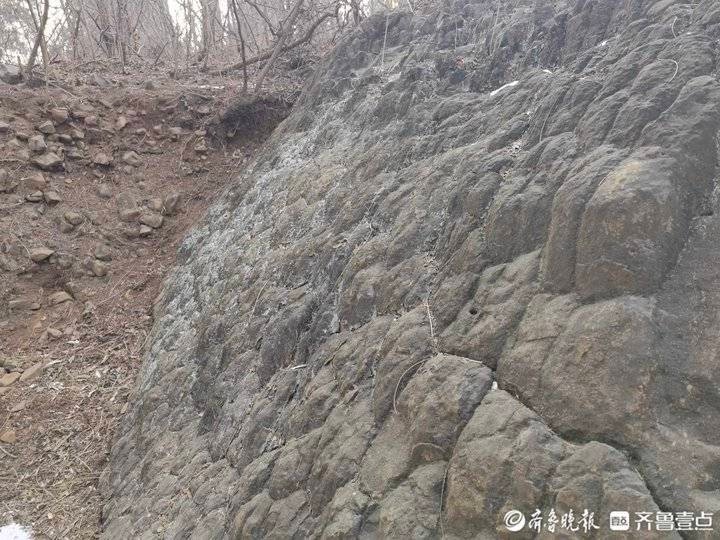 临朐火山口地质公园图片