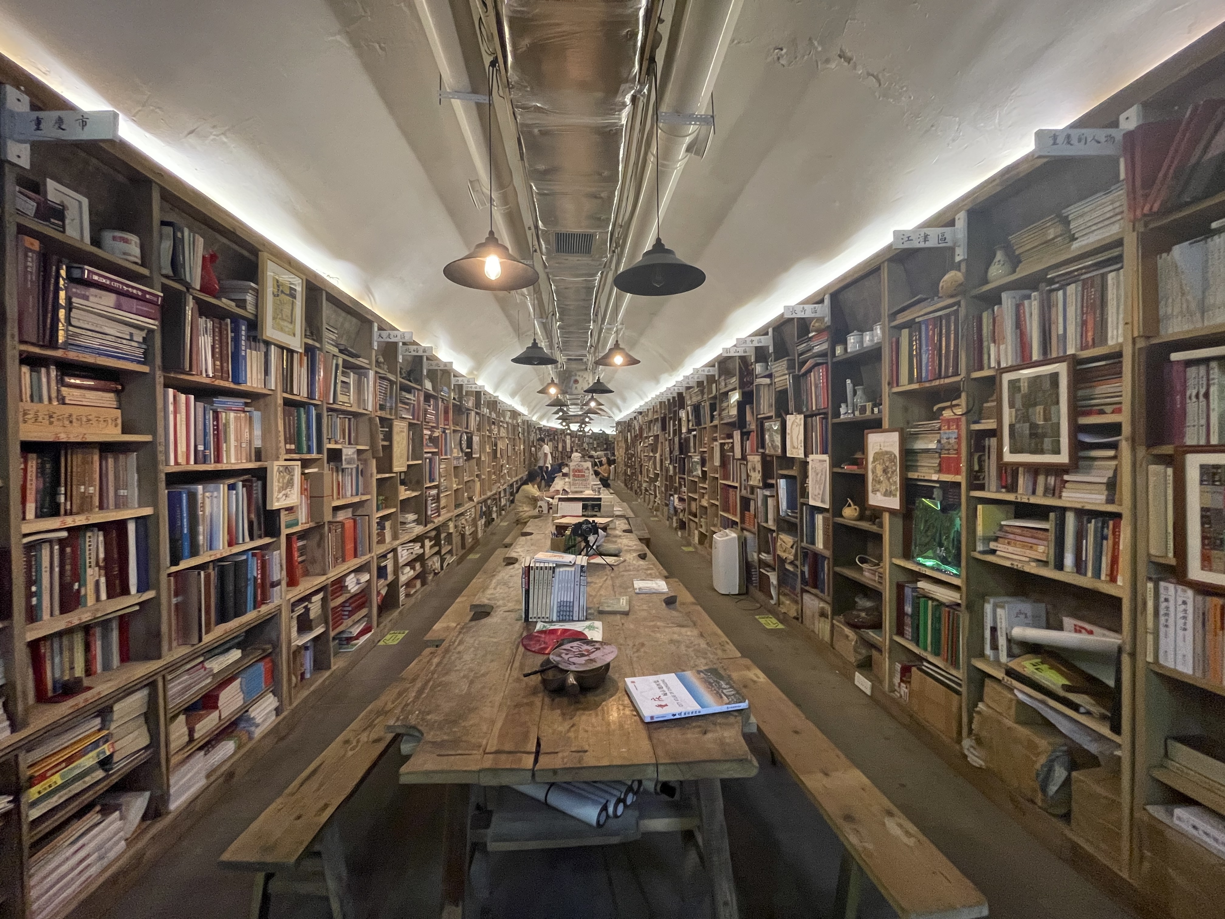 打卡一路书香|军哥书屋:为城市留下记忆的温度