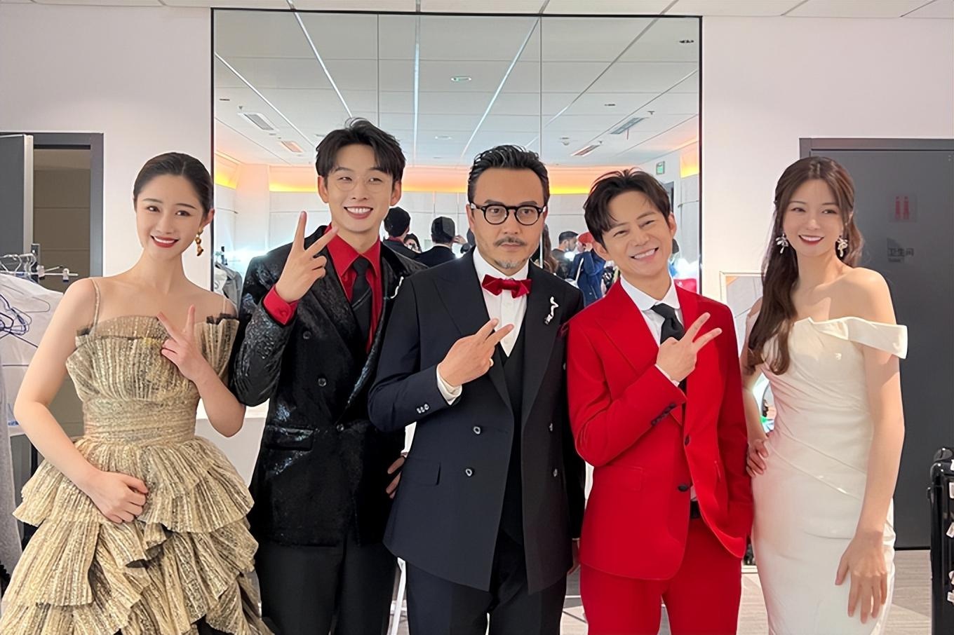 入职11年,主持人梁田宣布从湖南卫视离职,沈梦辰陈铭送祝福:相逢是缘