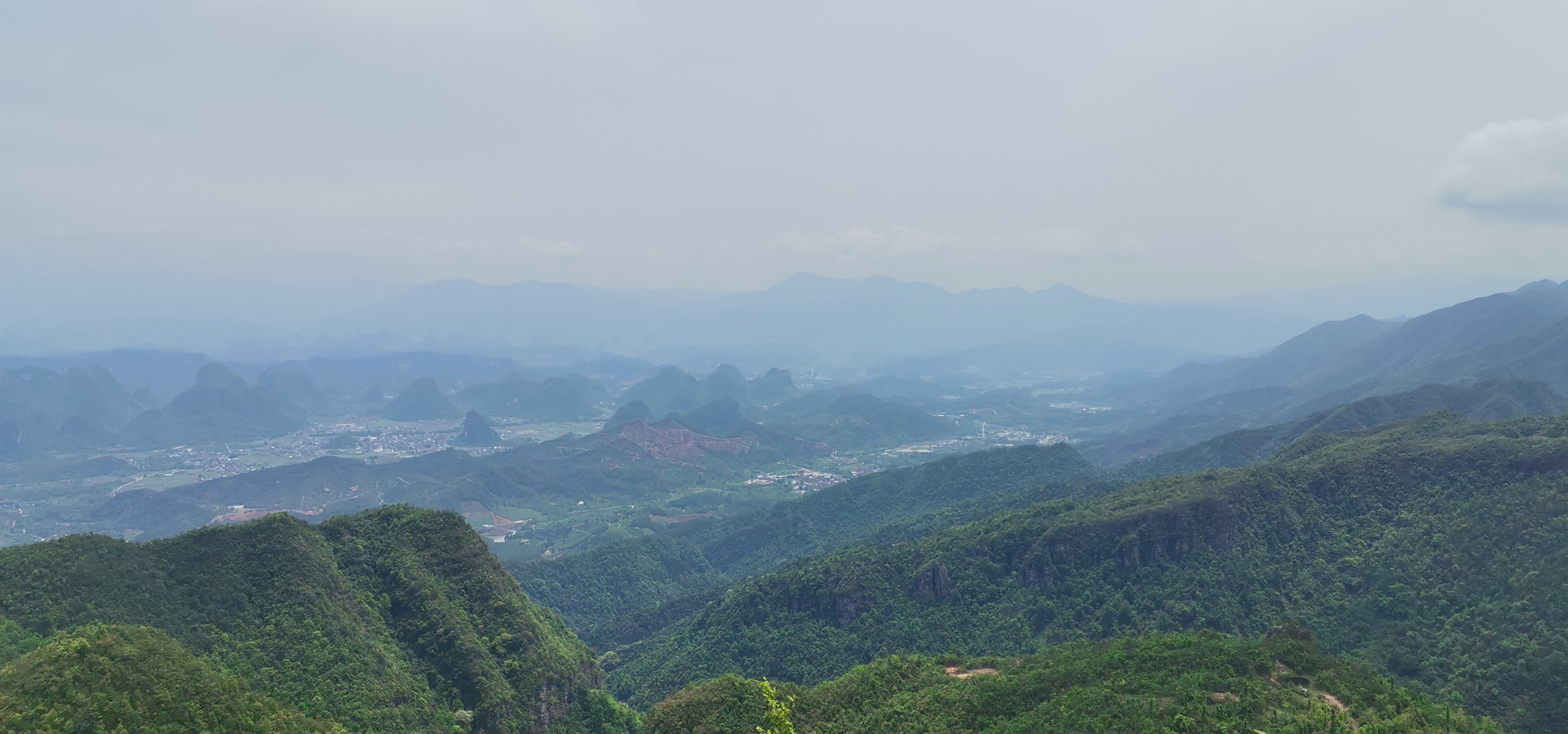 昭平仙殿顶图片