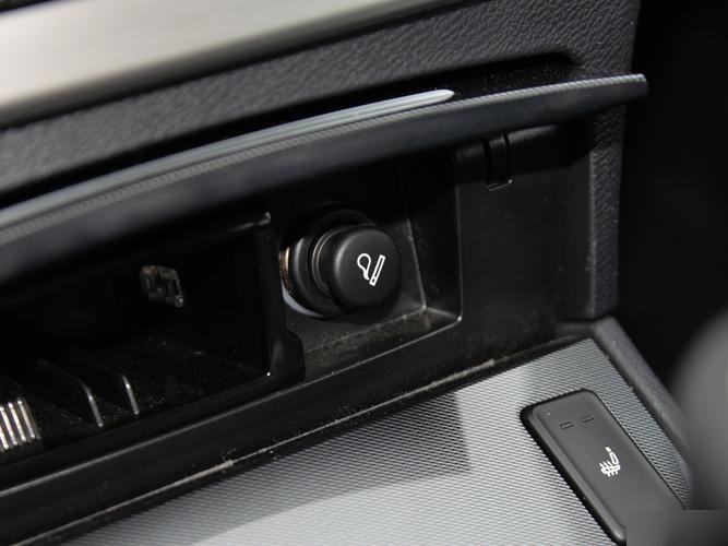 哈弗m6plus点烟器在哪里