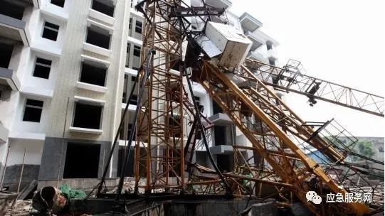"5.21"远安县塔吊倾覆事故