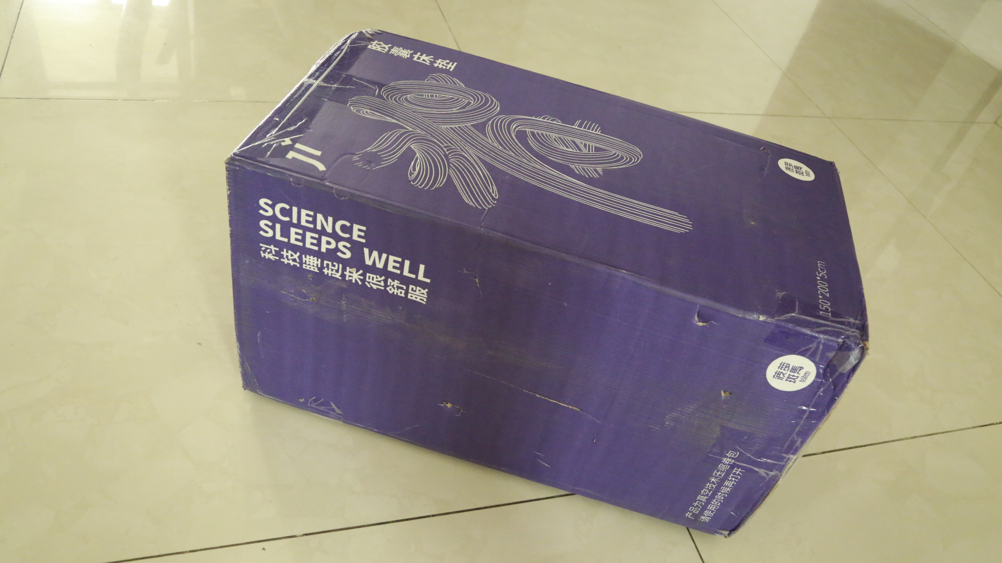 菠萝斑马深度测评:5cm厚魔方床垫,带来舒适睡眠感受