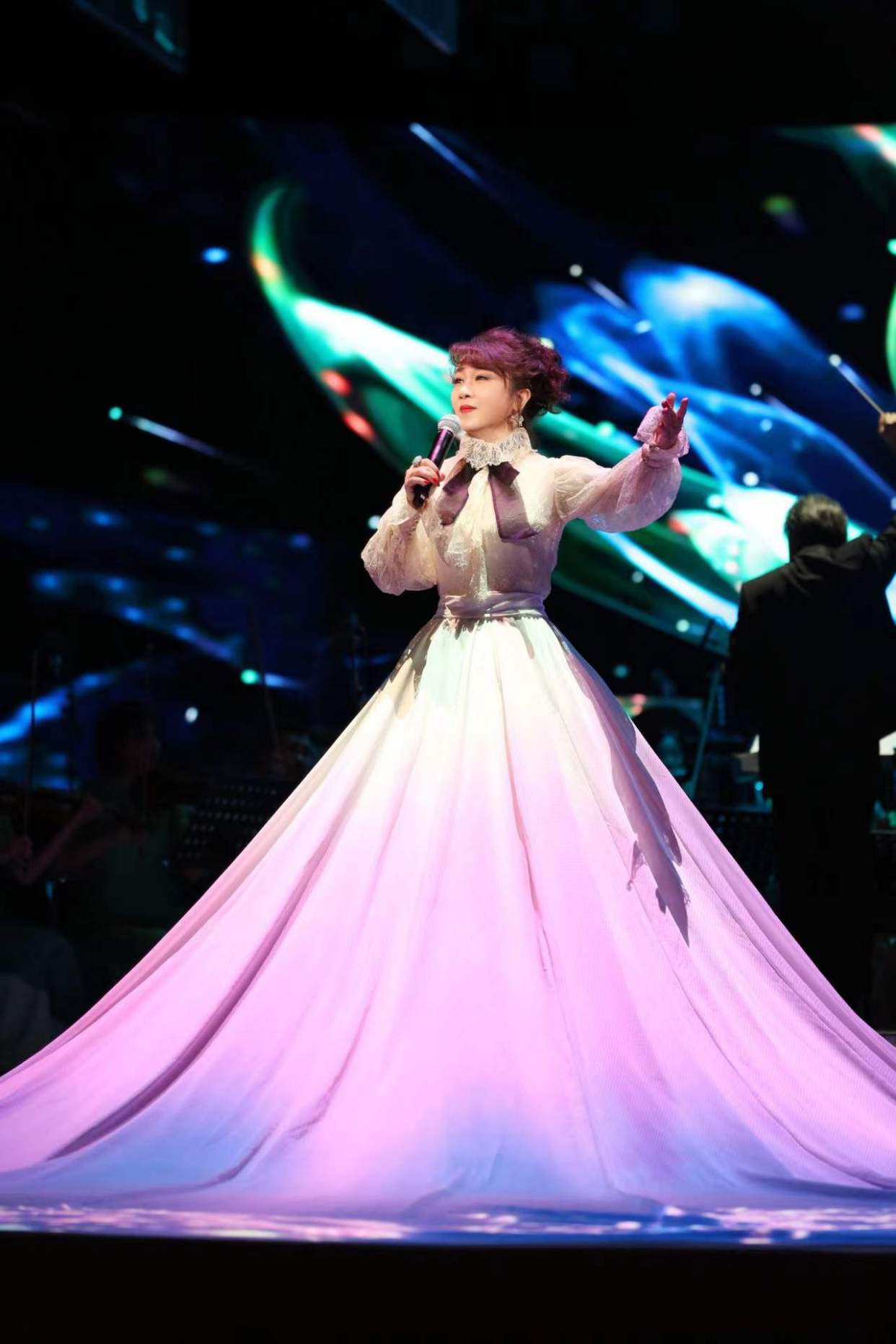 梁玉嵘演唱,原创粤曲《人民就是江山》发布