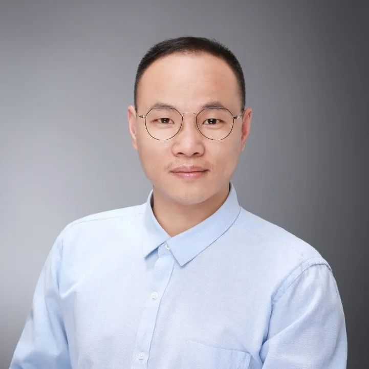 短长书误入孤城孤独之城成为喧嚣之地