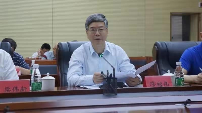 梁伟新市长部署强降雨防御工作