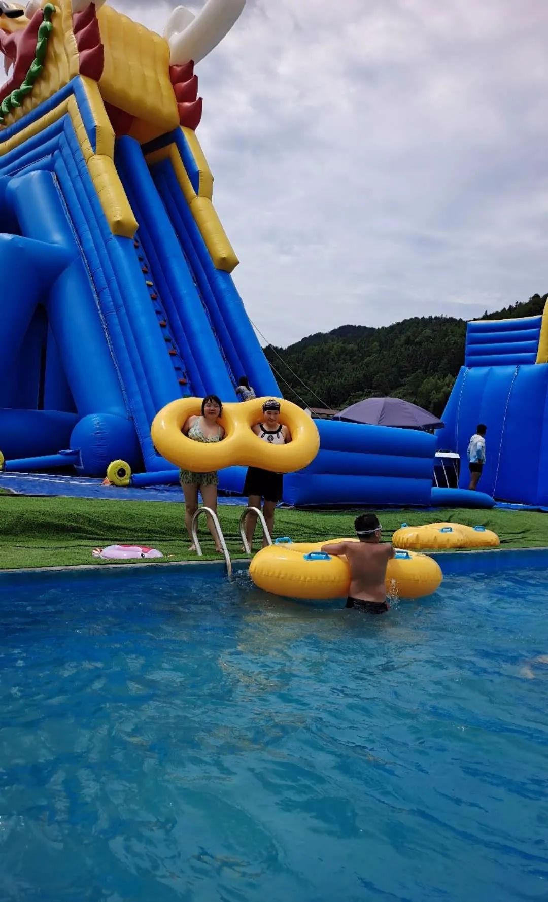 水深不知火热——黄石欢乐田野水上乐园体验