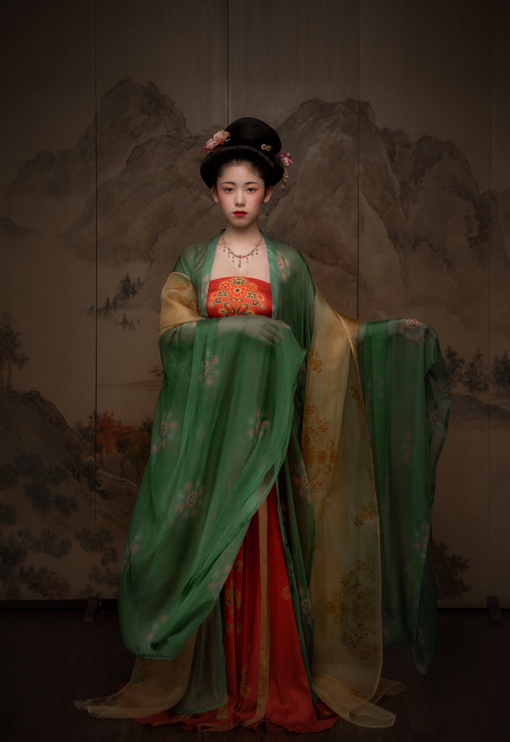 唐朝人的审美有多超前?看看唐风汉服就知道了,配色经典又浓郁