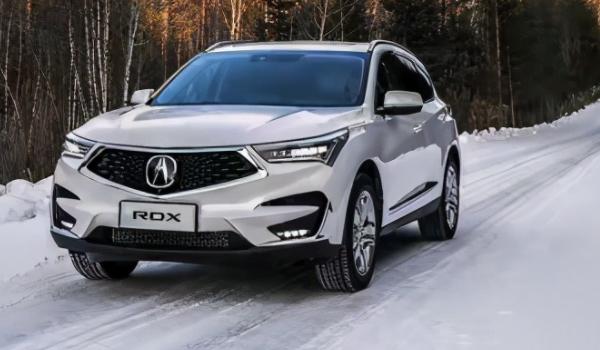 起亚汽车,以ki∧为标志,是韩国历史悠久的汽车制造商,如今已成为现代