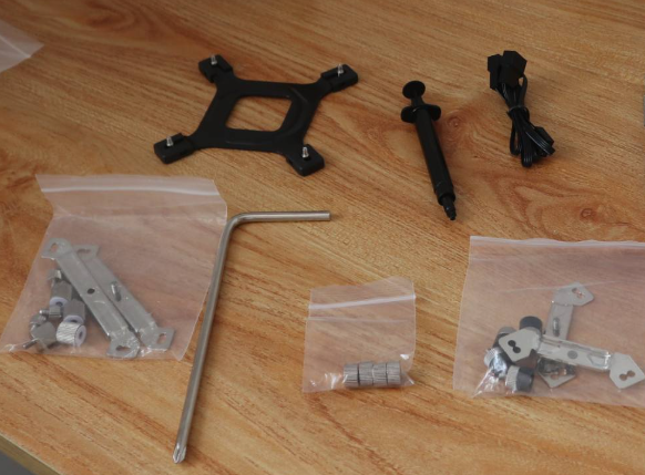 温度实时显示——九州风神冰立方620数显风冷散热器体验