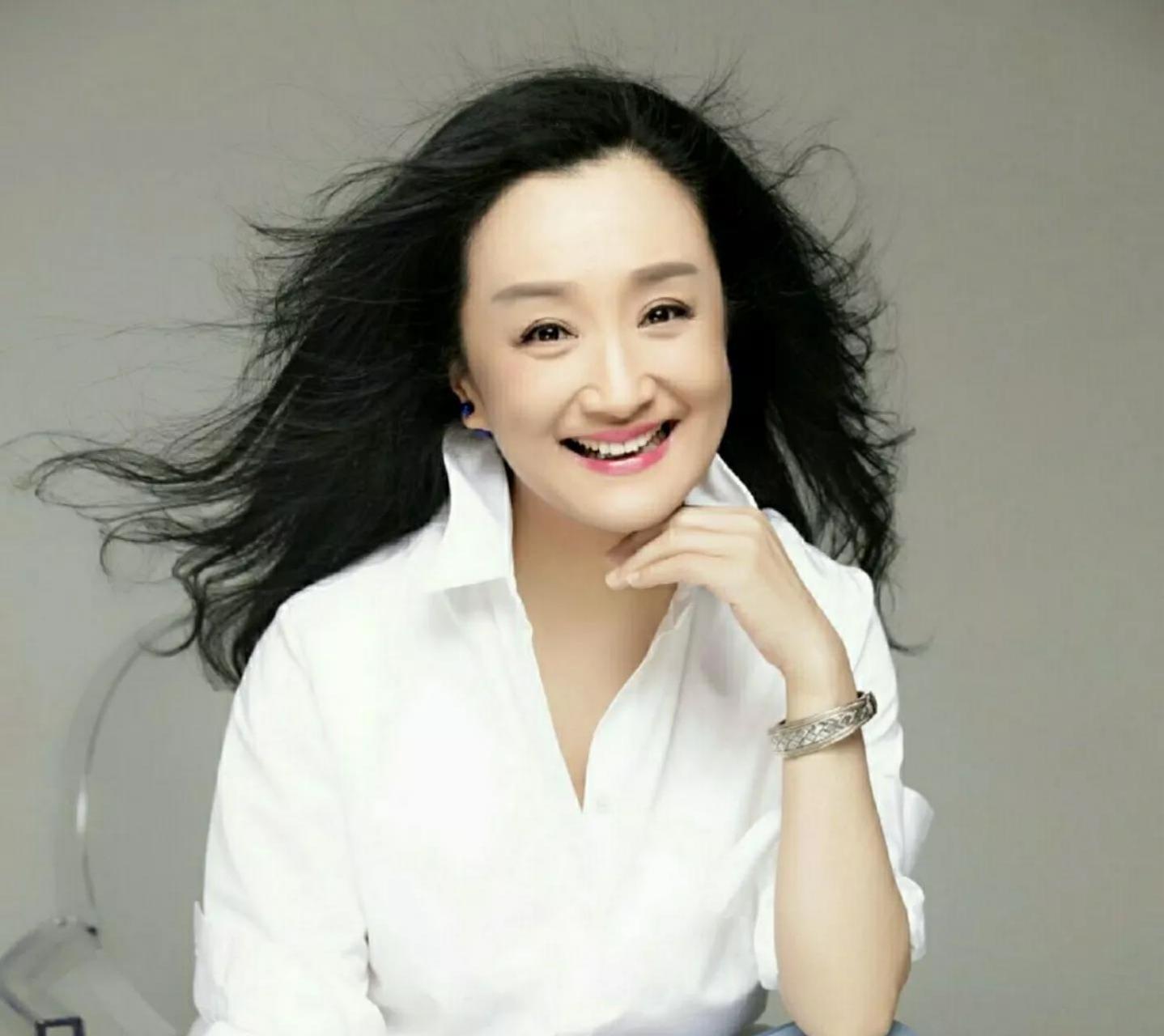 杨昆~出生于1961年12月2日~中国云南省昆明市;中国内地女演员,中国