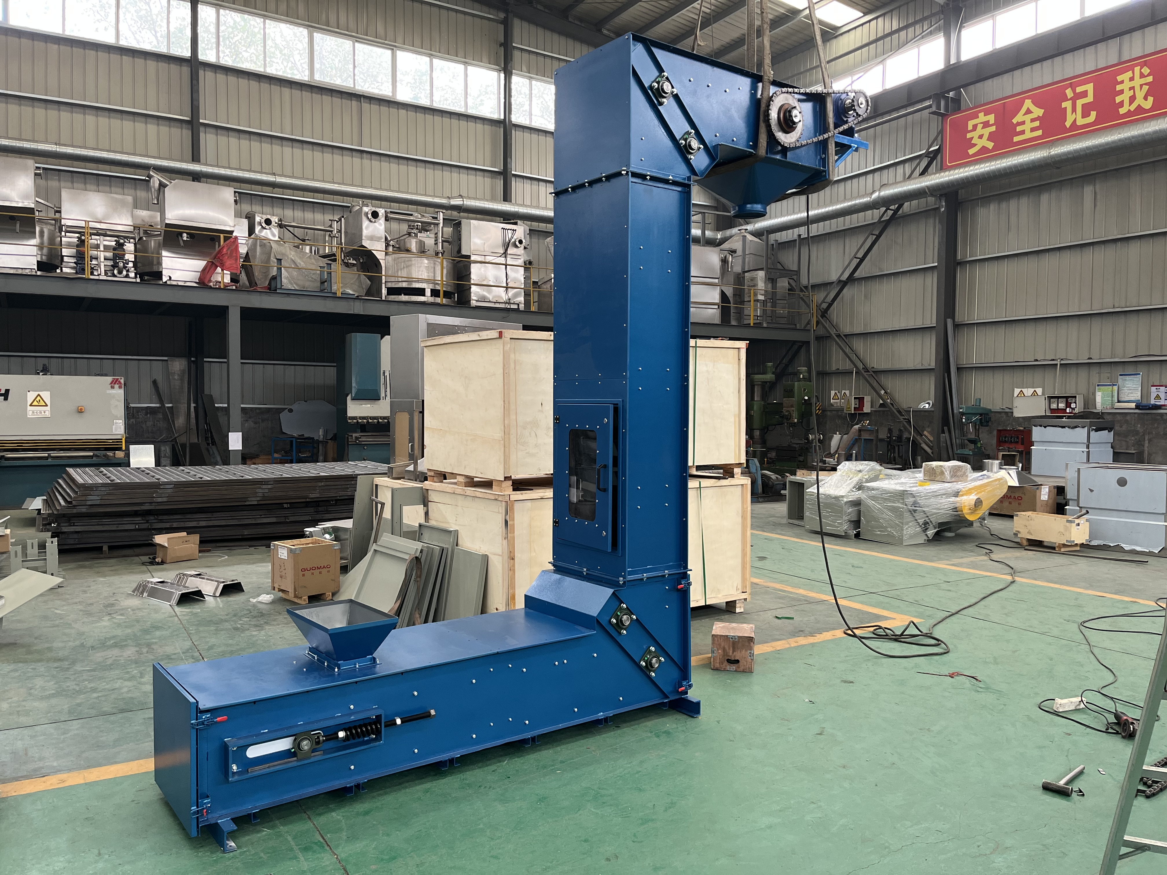 食品行业都在用的z型提升机