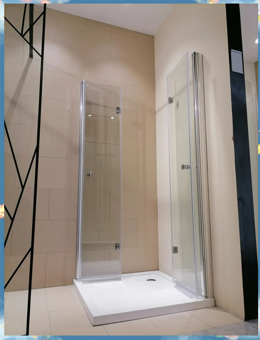 淋浴房开门方式选择指南:多种优缺点对比