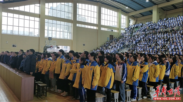 礼赞新时代 奋斗正青春 洞口三中第六届校园科技文化艺术节开幕