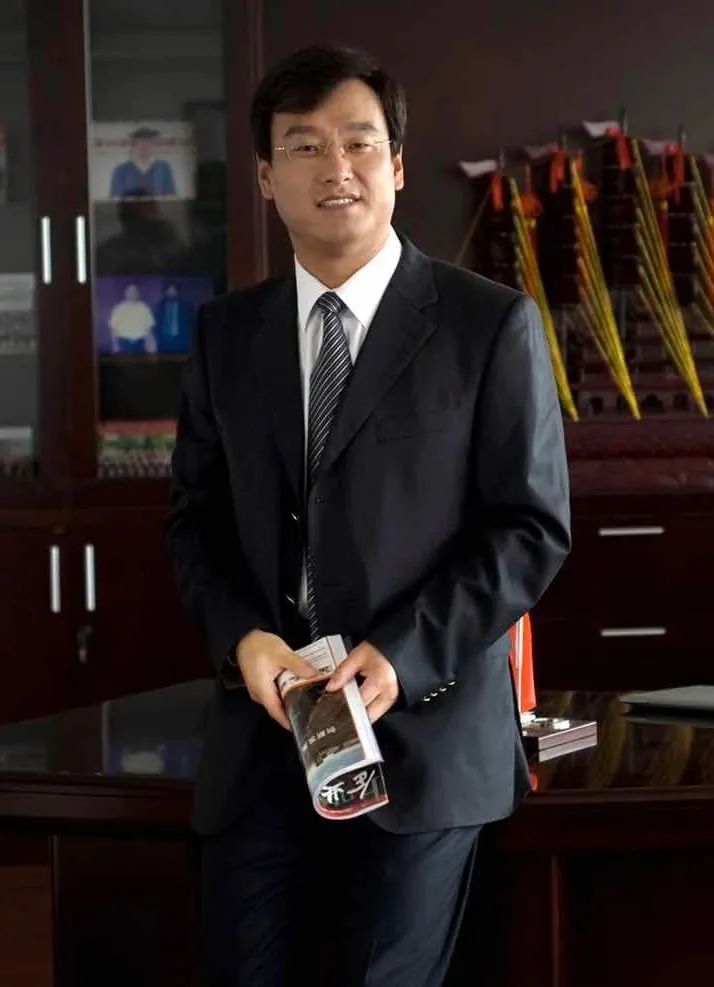 戴岳 突如其来的新冠肺炎疫情让玲珑轮胎迎来了王锋嘴中"非常严峻