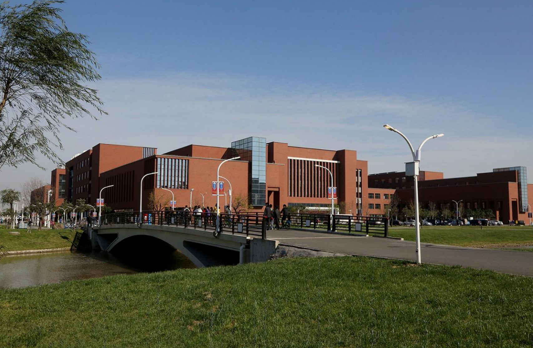 这所低调的985大学,历史比清华北大还久远,如今依然有实力