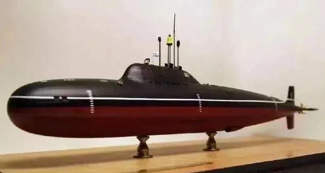 俄罗斯下一代核动力潜艇赫斯基