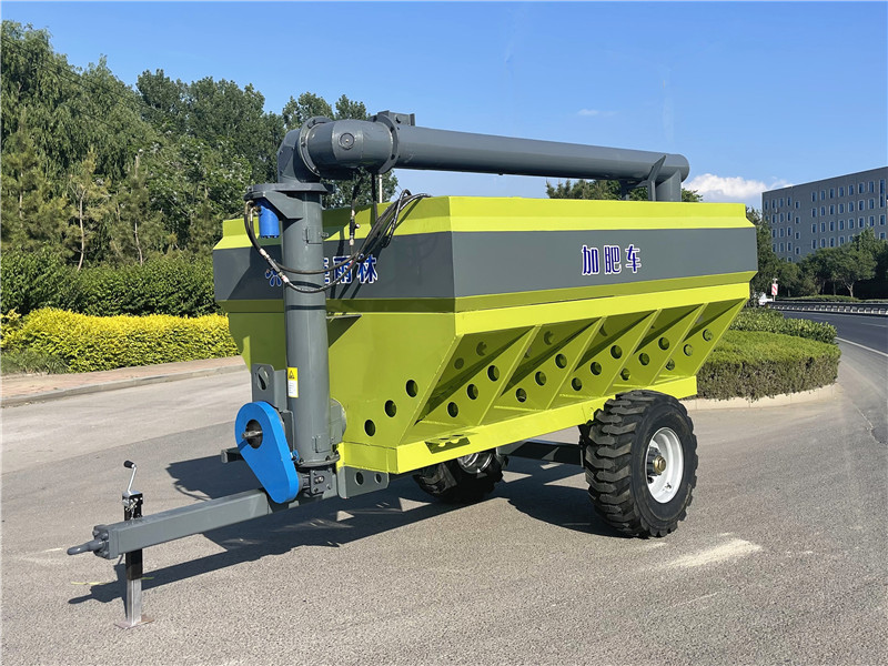 高炮运粮加肥机 运粮车大连雨林 加肥车
