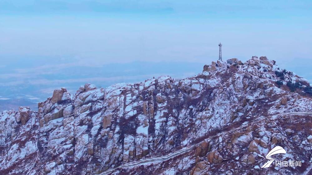 诗画山东丨雪后宁阳凤仙山 山披银纱秀丽迷人