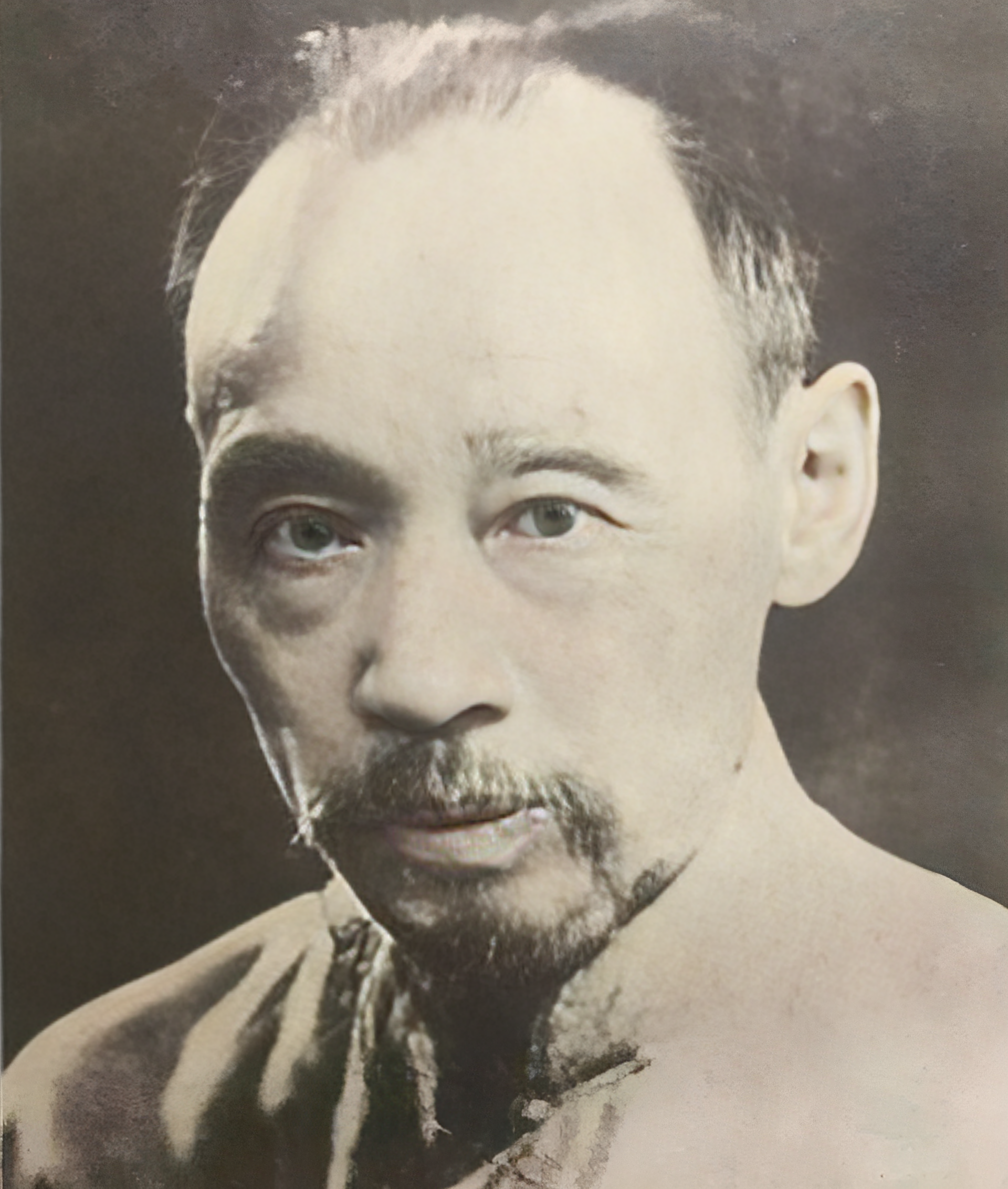 中医泰斗萧龙友,早年多病缠身,却依然高寿,他的养生秘诀被公开