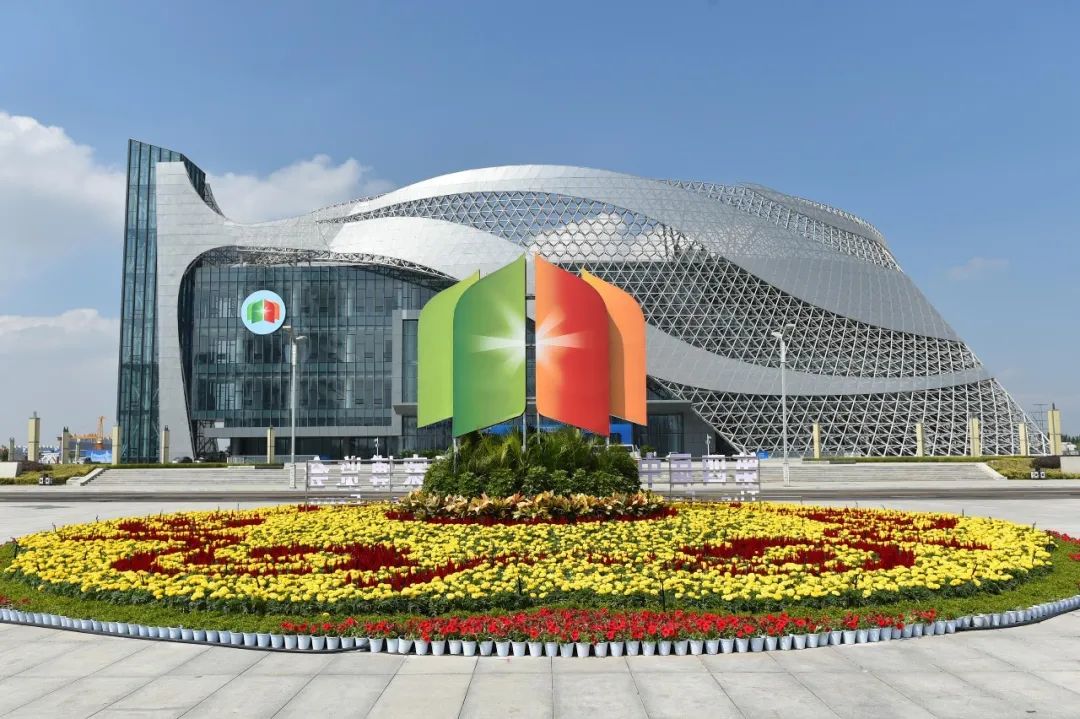 【城市名片】塞上江南,会展明珠!中建八局匠心打造宁夏国际会议中心