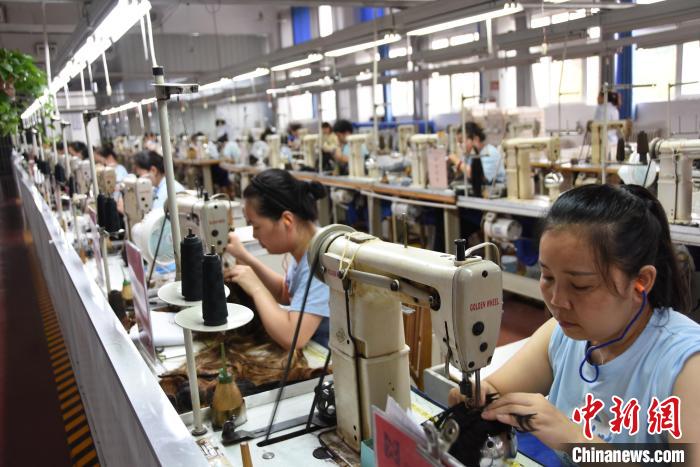 探访"世界假发之都":美丽如何从"头"开始?