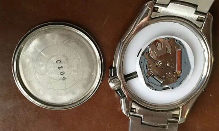 手表后盖找不到撬点