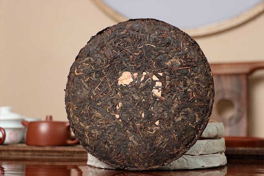 2006年中茶8111蓝印铁饼