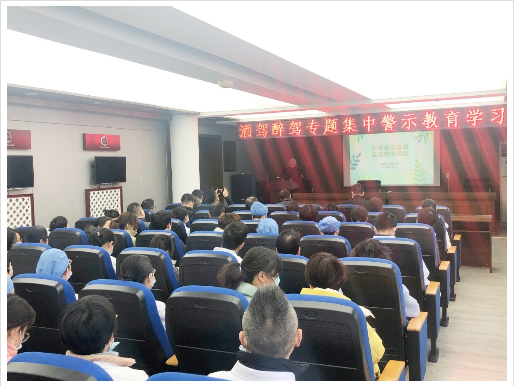 东钱湖分局走进钱湖医院开展交通安全宣讲活动