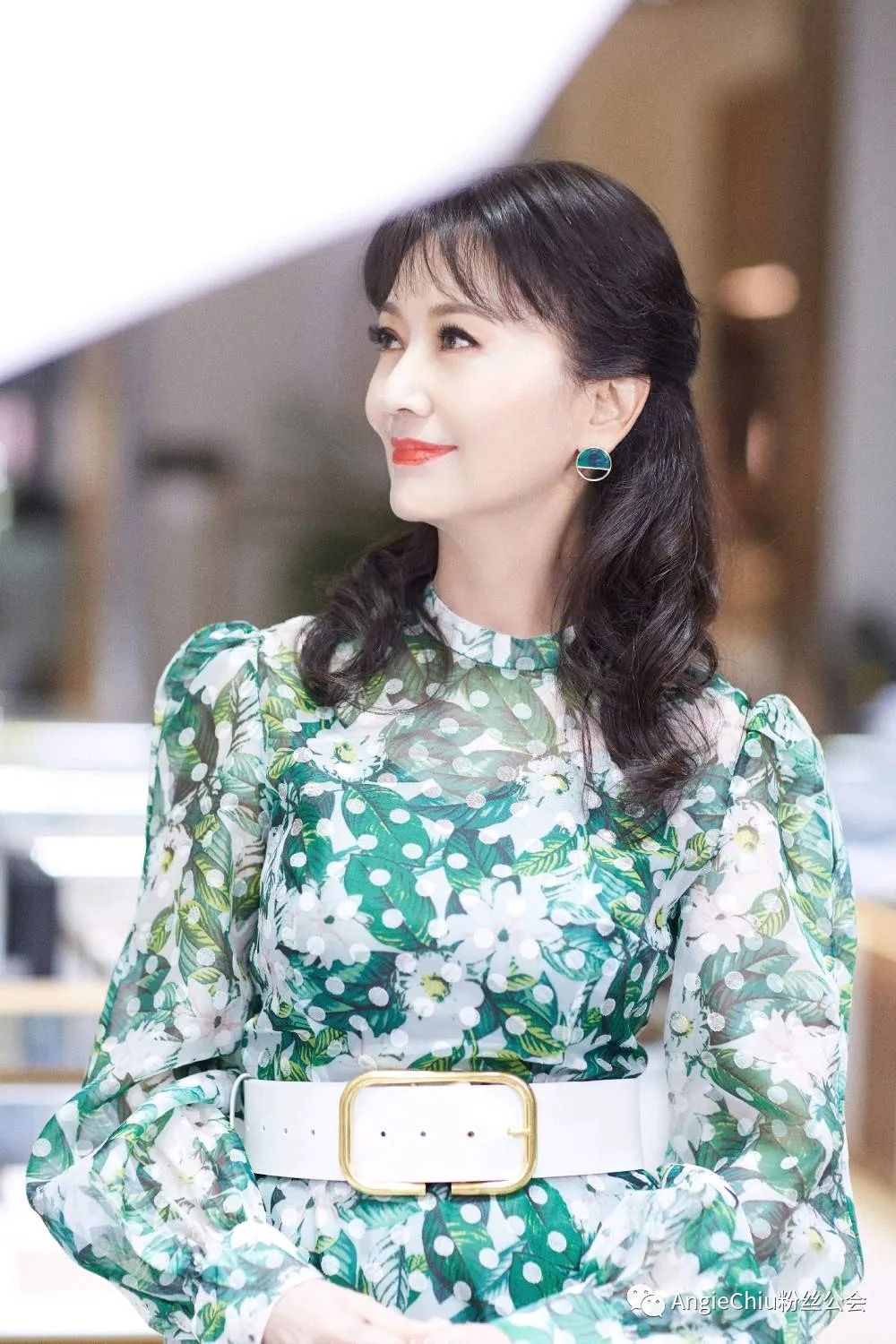 青城山下雅芝姐