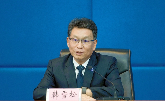 黑龙江省工信厅厅长韩雪松:盯紧既定任务目标狠抓落实