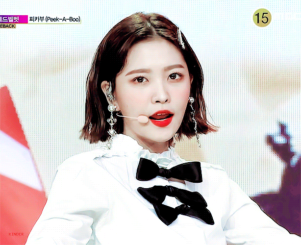 red velvet《peek-a-boo》活动时朴秀荣和yeri的年龄太冲击了