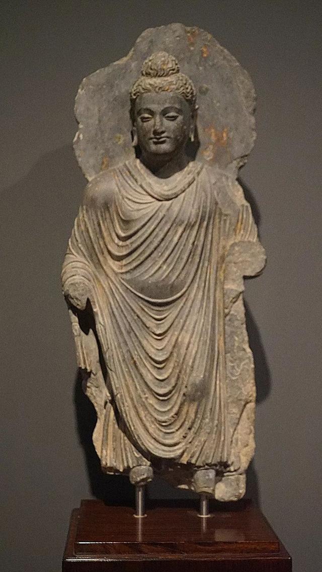 丝路瑰宝:犍陀罗佛教艺术(一组精美的佛教造像)