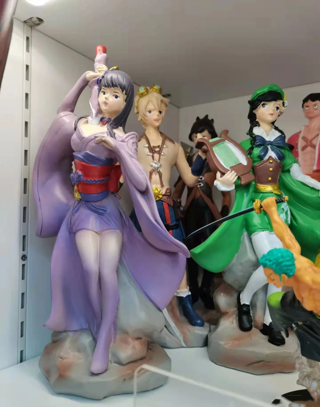 原神角色的盗版手办太搞笑,钟离撞脸班尼特,雷神不如温迪颜值高