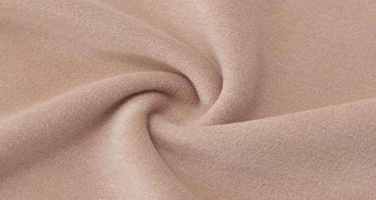 德绒面料起球吗