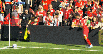 英超-加克波破门萨拉赫点射 利物浦2-2曼联_利物浦提前4轮夺冠_英超第34轮利物浦5-1热刺