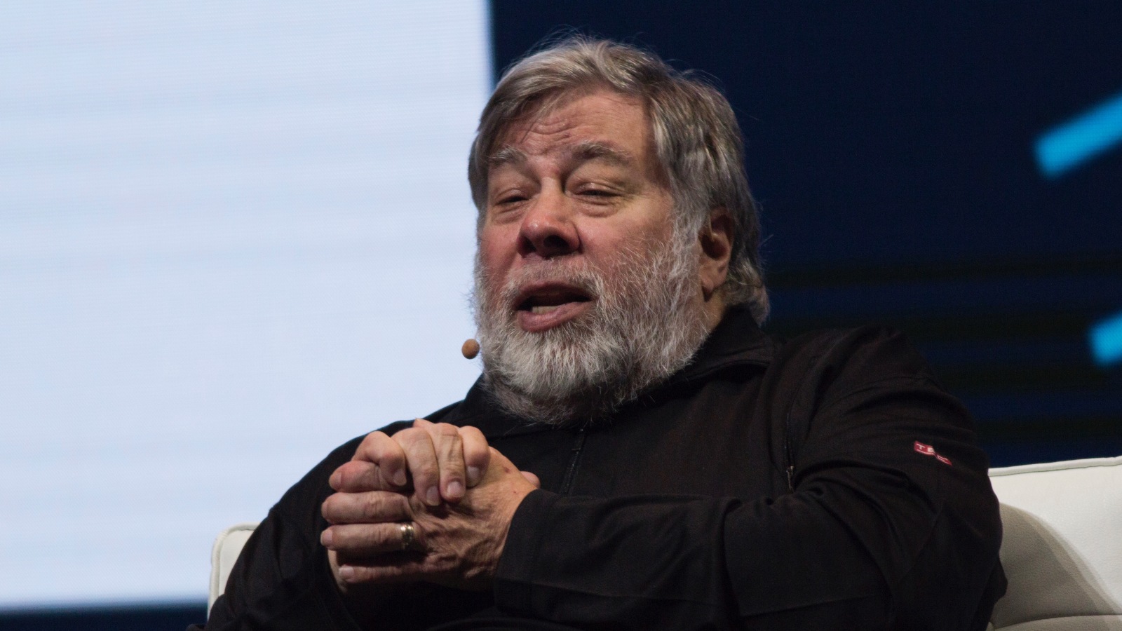 苹果联合创始人沃兹尼亚克挑逗新的以太空为重点的初创公司