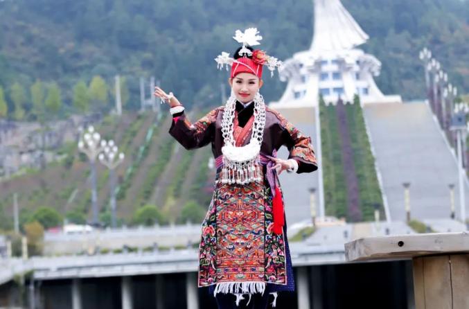 文化|台江苗族服饰