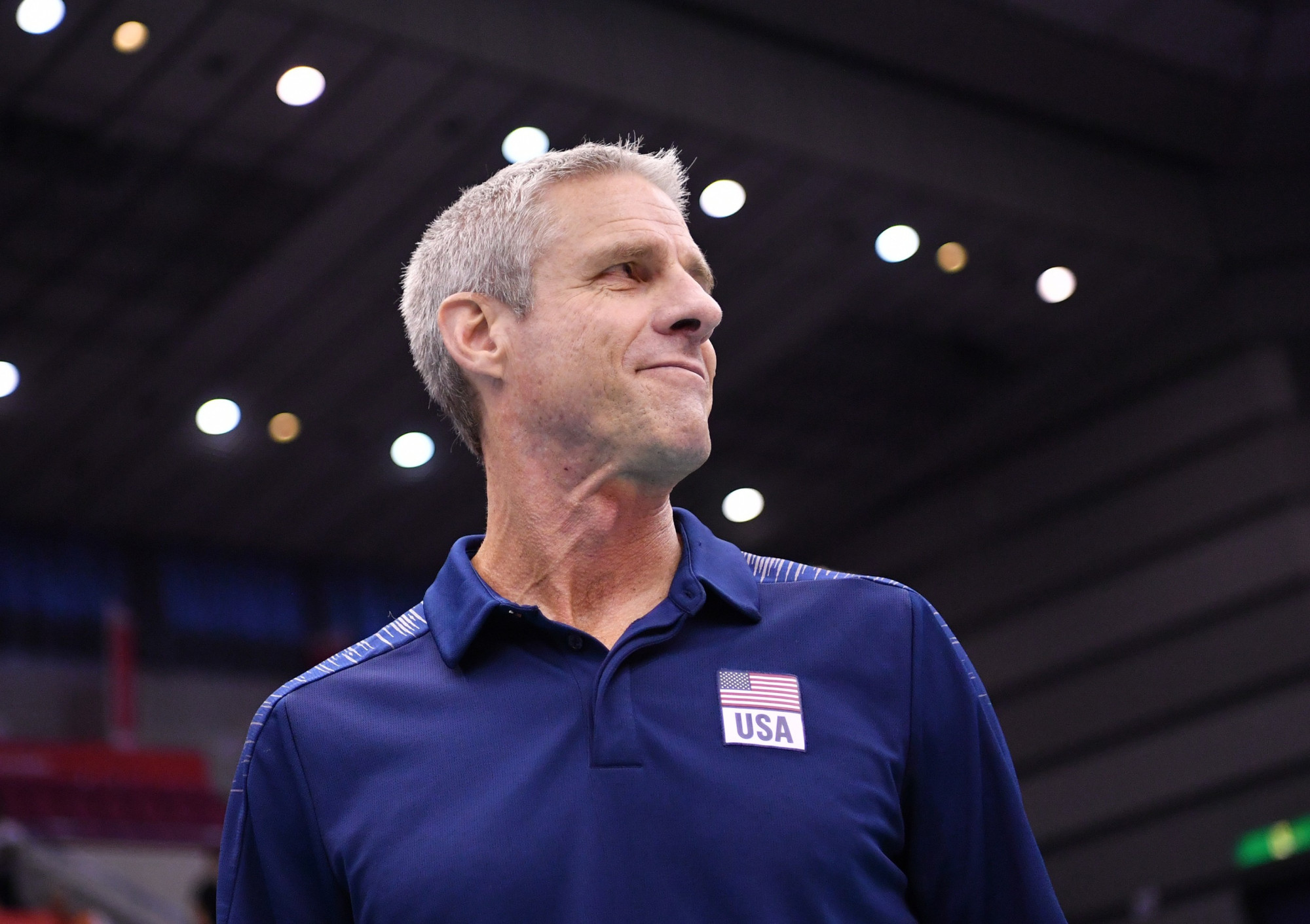 3比0完胜巴西!美国女排首夺奥运金牌,主帅基拉里成就比肩郎平