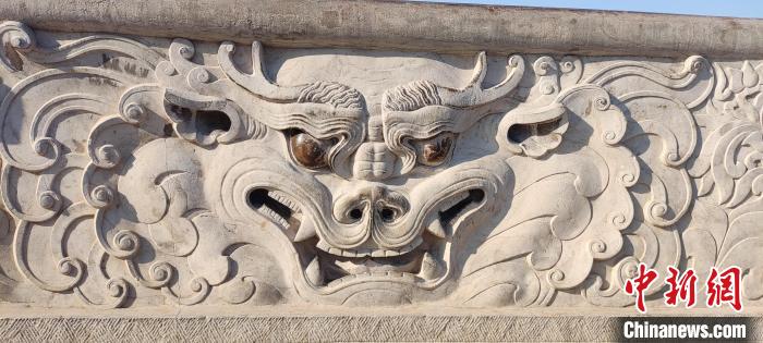 (新春走基层)龙年话"龙":"天下第一桥"赵州桥上58条中国龙有何寓意?