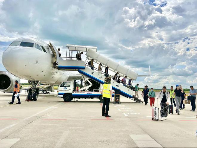 飞机中转需要出站再进站吗