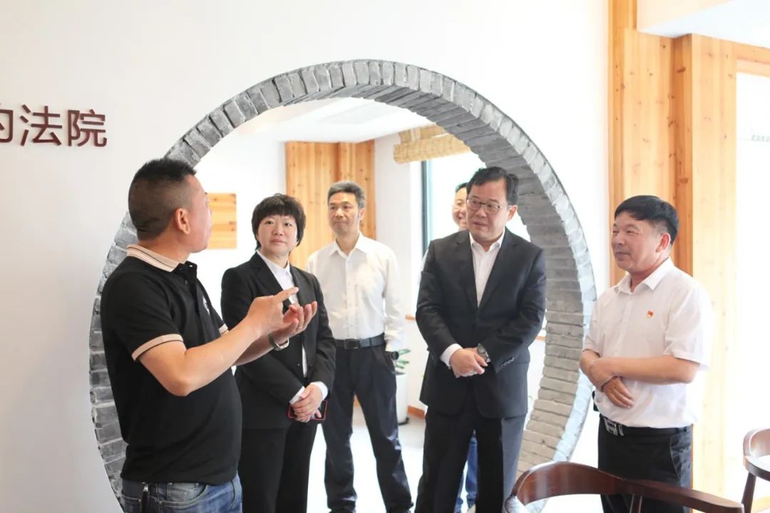 温州中院谢作幸副院长到平阳法院调研