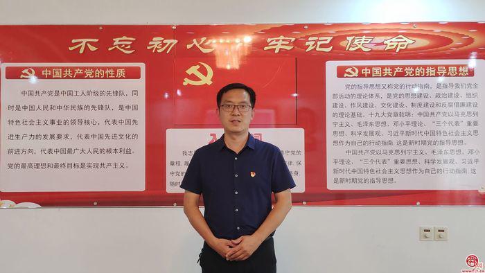 济南汇才学校中学部尹逊勇:用人格魅力带动团队不断向前