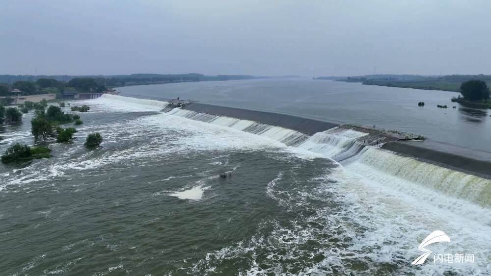 诗画山东|东平戴村坝:涛声如龙吟虎啸 峰势似高崖飞瀑!